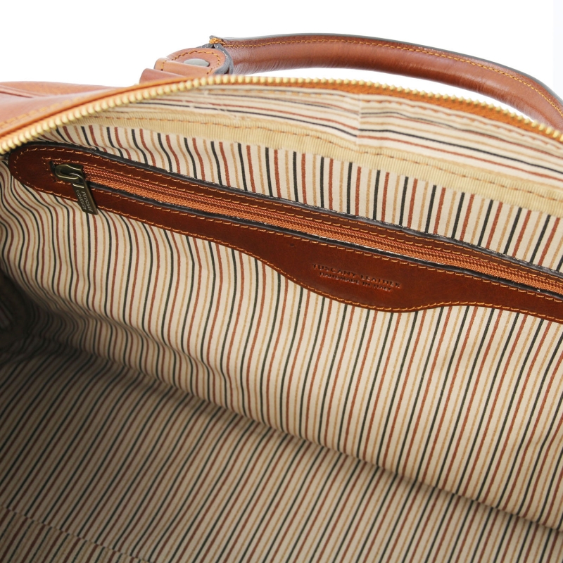 TL Voyager Reisetasche halbrund klein Interieur TL Voyager Reisetasche halbrund klein Interieur